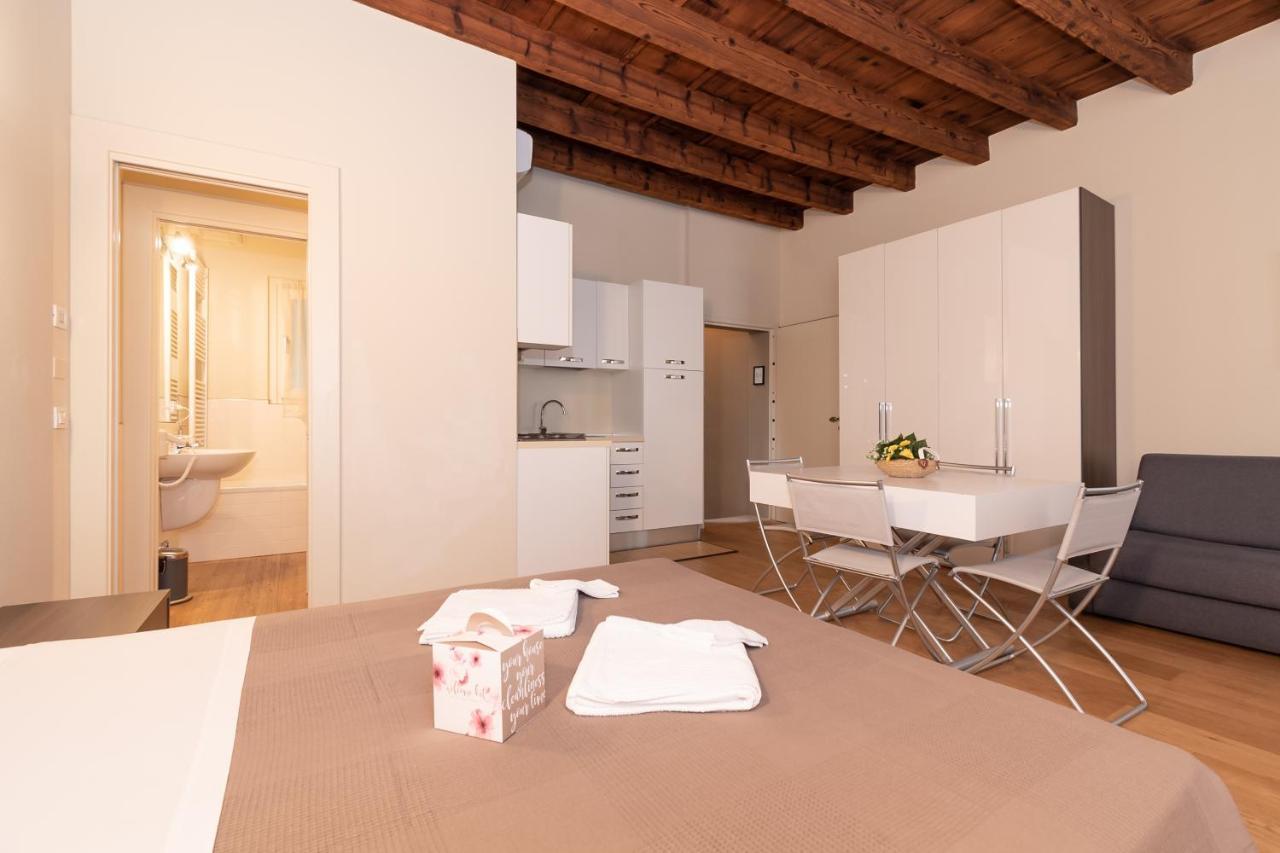 Palazzetto Il Mangano - F&L Apartment ブレシア エクステリア 写真